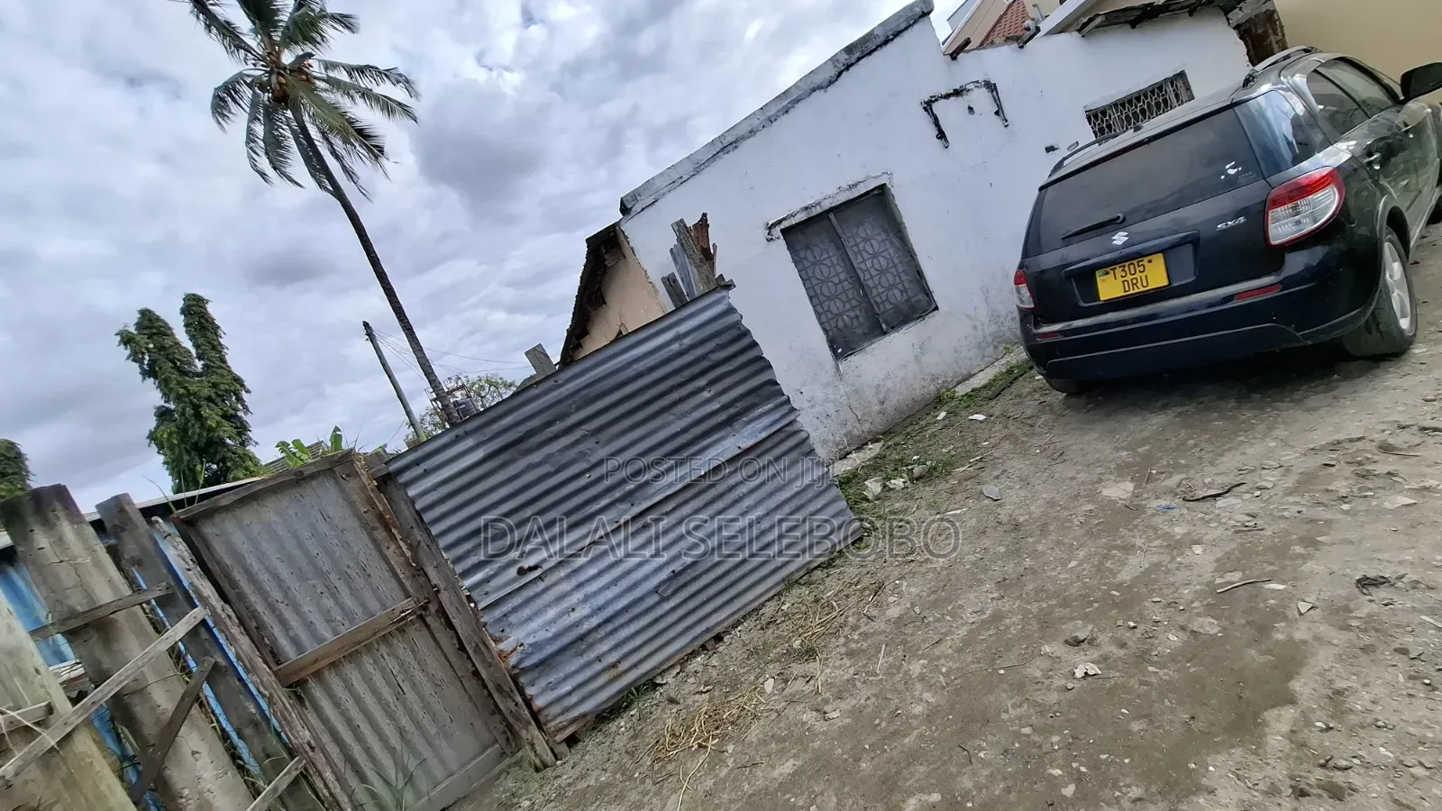 7bdrm House in Sinza Madukani Vunja for sale in Sinza