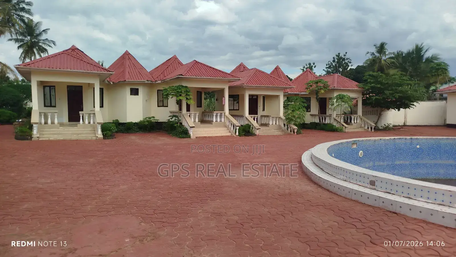 Hotel for Sale Kerege Bagamoyo in Kiromo