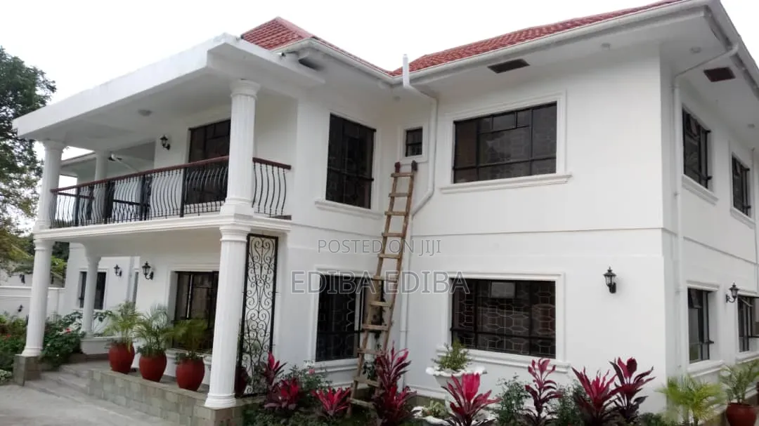 8bdrm House in Ediba Real Estate, Central Business Area for rent in Central Business Area