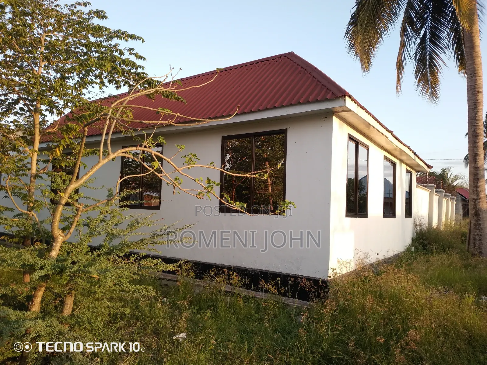 7bdrm Apartment in Tanzania Daresalaam., Ilala for sale in Ilala