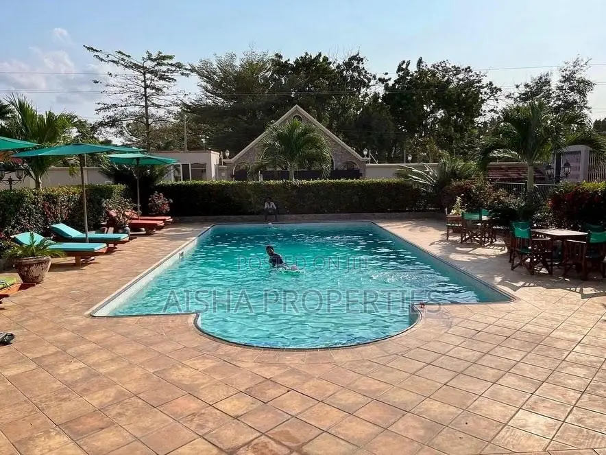 Furnished 4bdrm Villa in Oyster Bay for rent in Oyster Bay