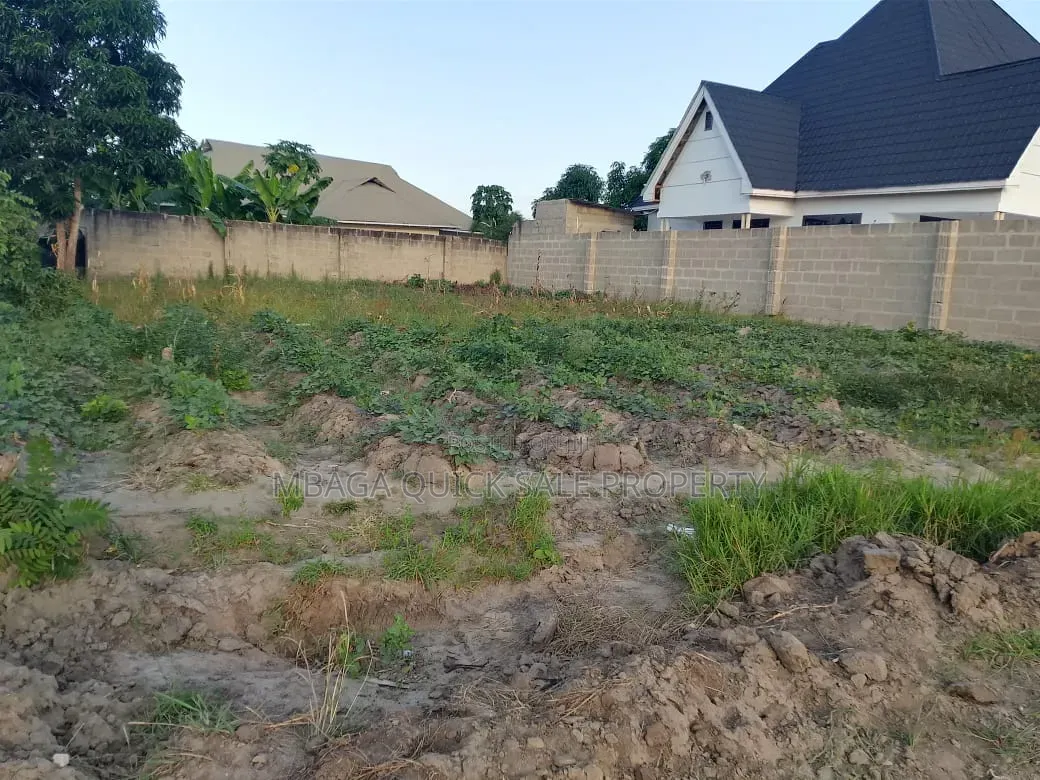 Plot Area Size SQM 504 for Sale Located in Madale Mnalani in Goba