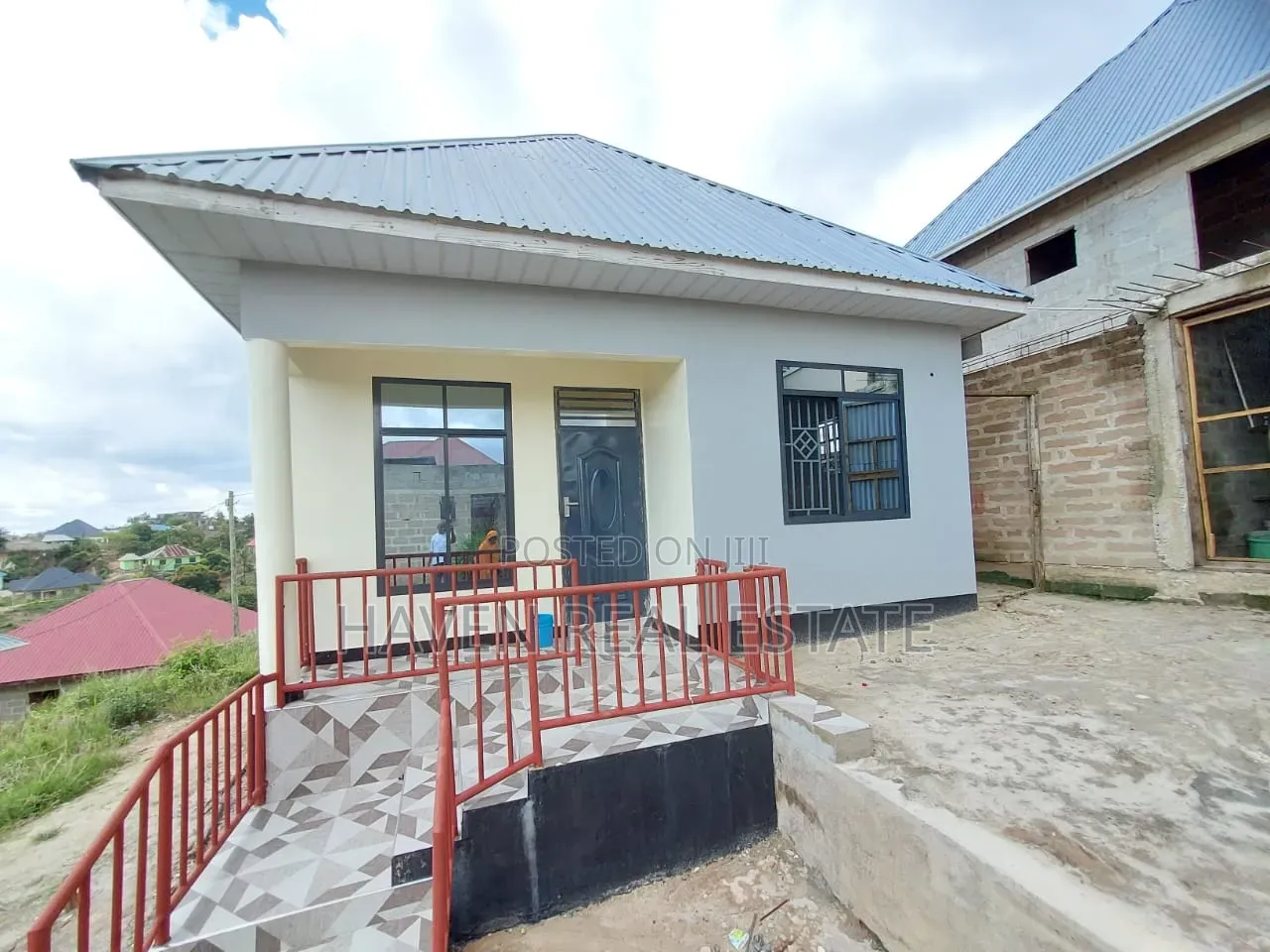 3bdrm House in Mbezi for sale in Mbezi