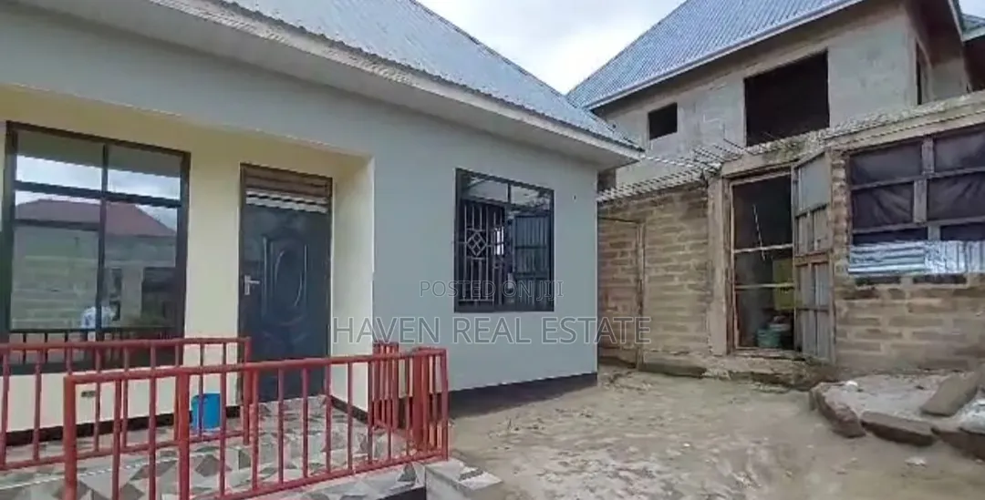 3bdrm House in Mbezi for sale in Mbezi