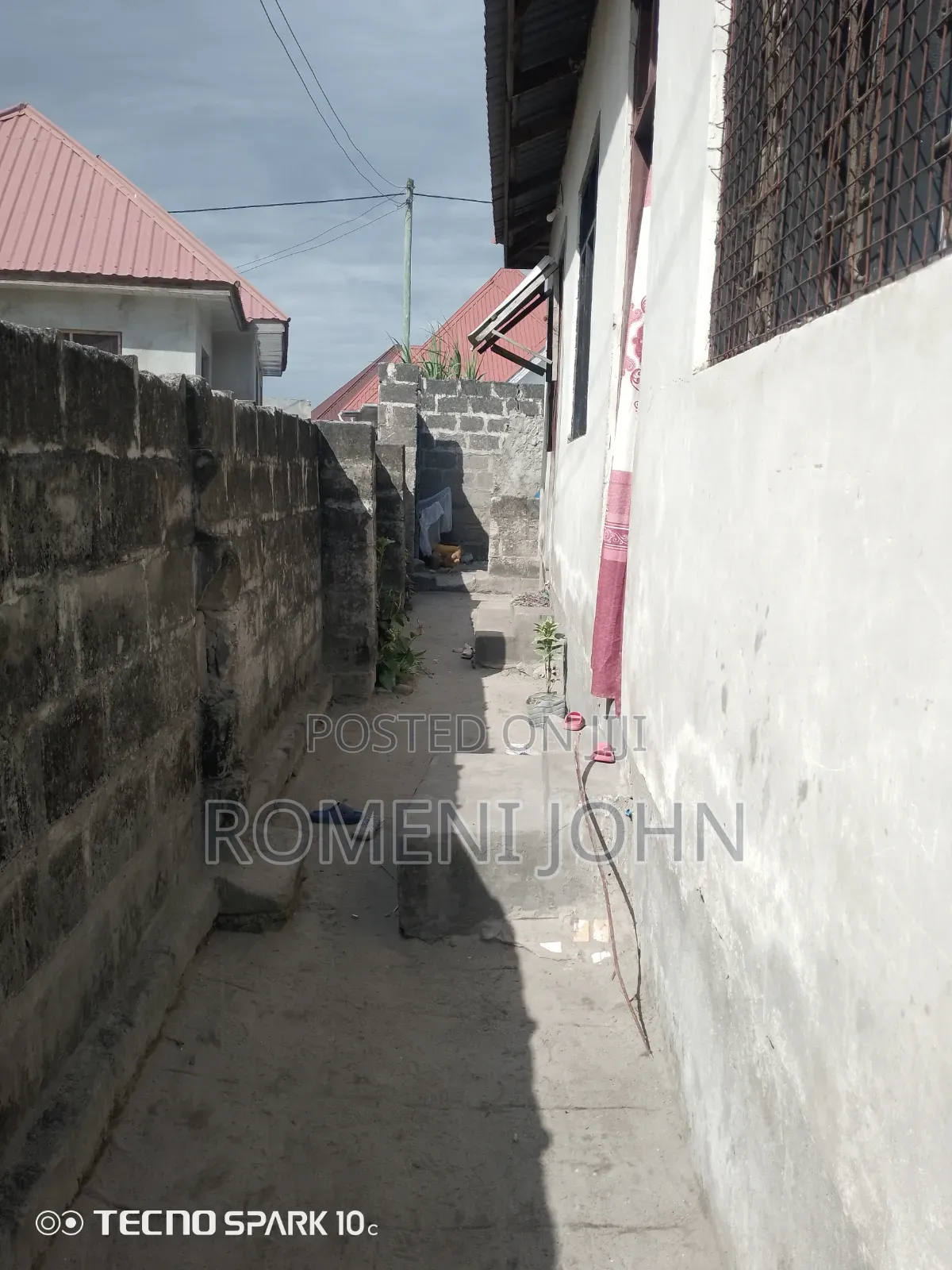 7bdrm Apartment in Tanzania Daresalaam., Ilala for sale in Ilala