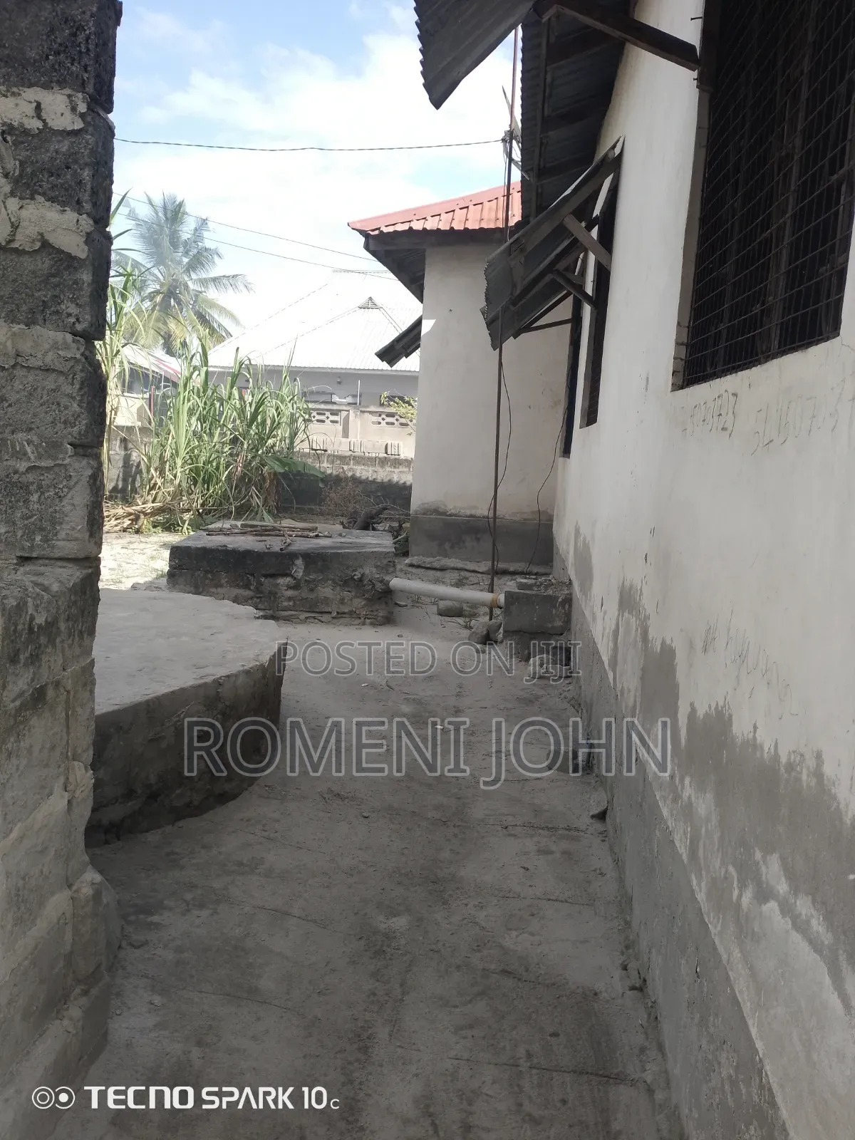 7bdrm Apartment in Tanzania Daresalaam., Ilala for sale in Ilala