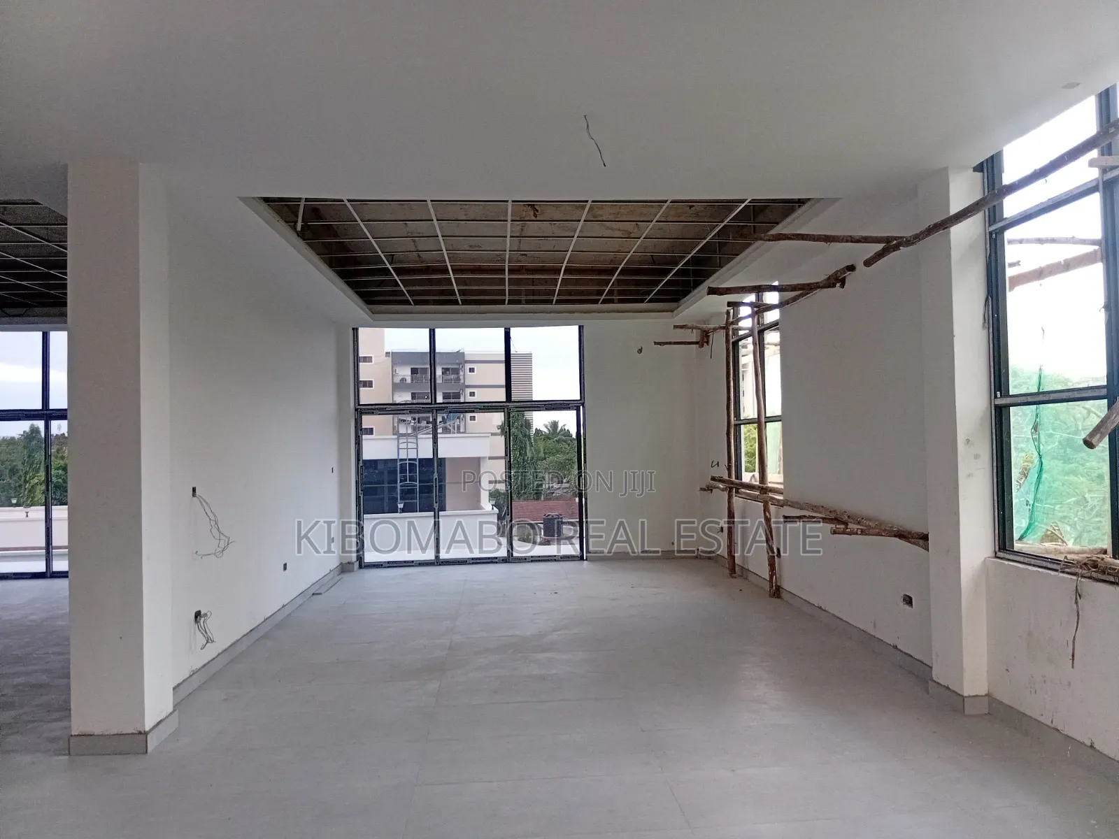 40 - 100 SQM New Office Space Rental - Masaki || Oysterbay in Masaki