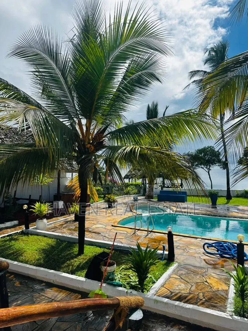 Beach Hotel for Rent at Zanzibar in Kati