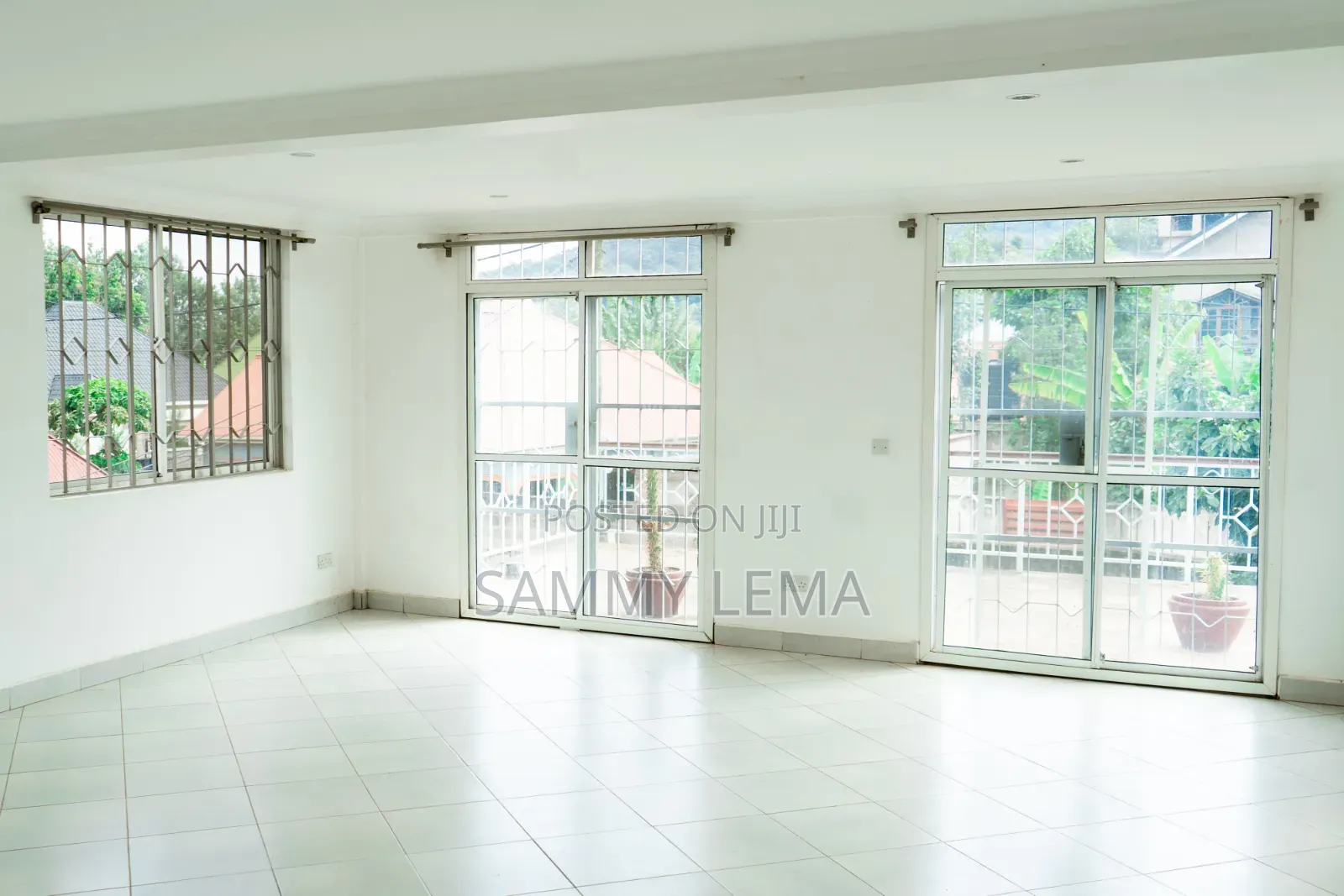 4bdrm Mansion in Sammysaidrealestate, Moshono for rent in Moshono