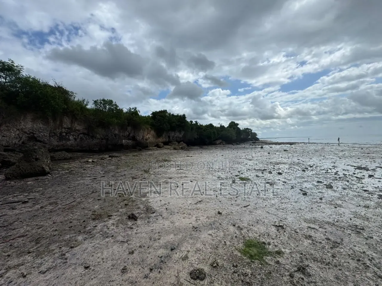 Beach Plot for Sale at Zanzibar in Kusini