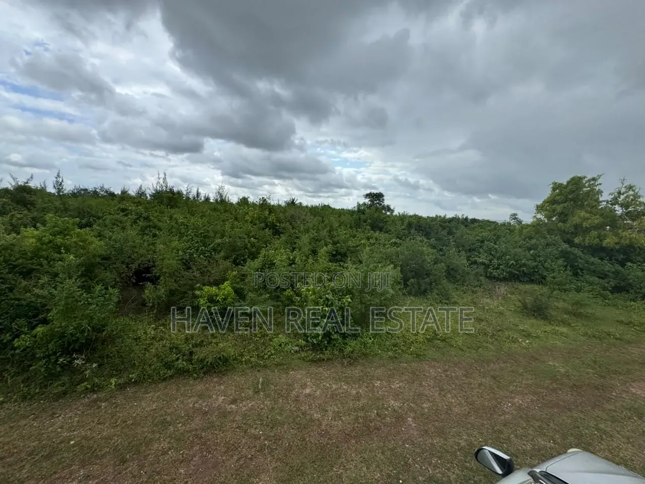 Beach Plot for Sale at Zanzibar in Kusini