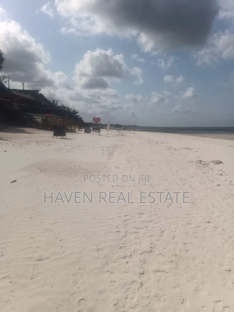 Beach Hotrl for Rent at Zanzibar in Kaskazini A