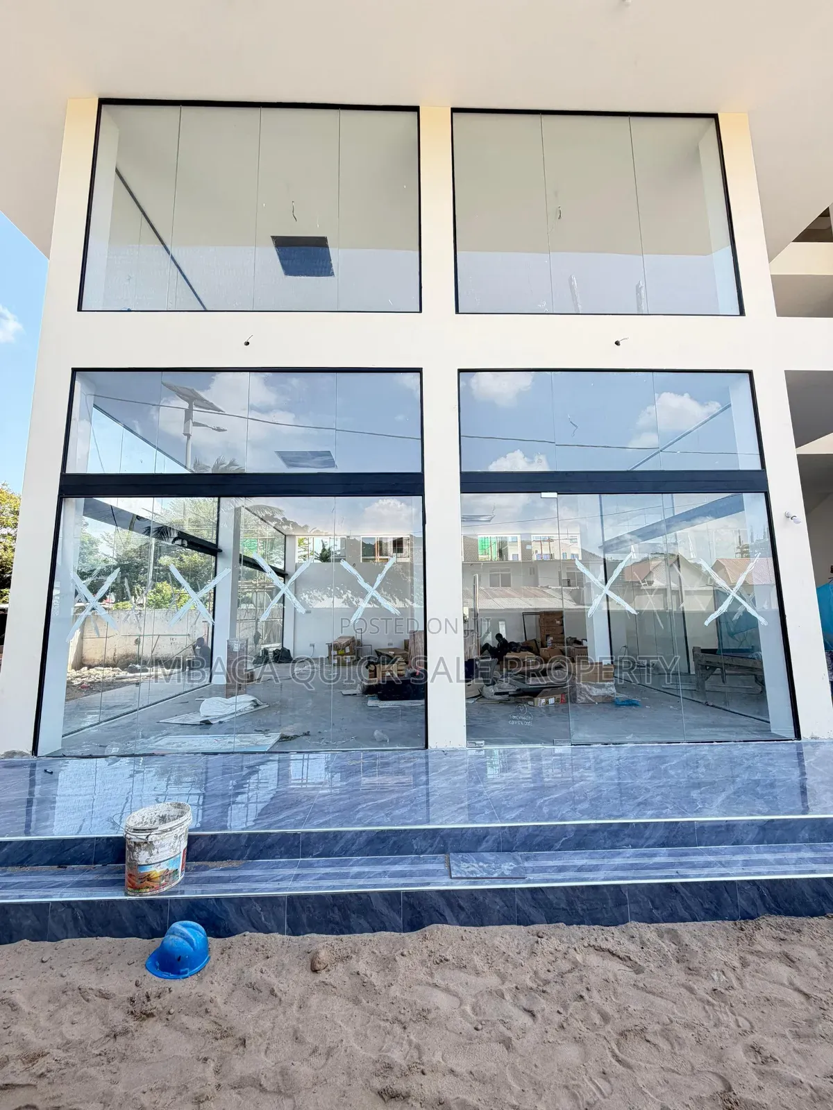 Shop Office Space for Rent at Kinondoni Biafra Full Ac and Lift in Kinondoni