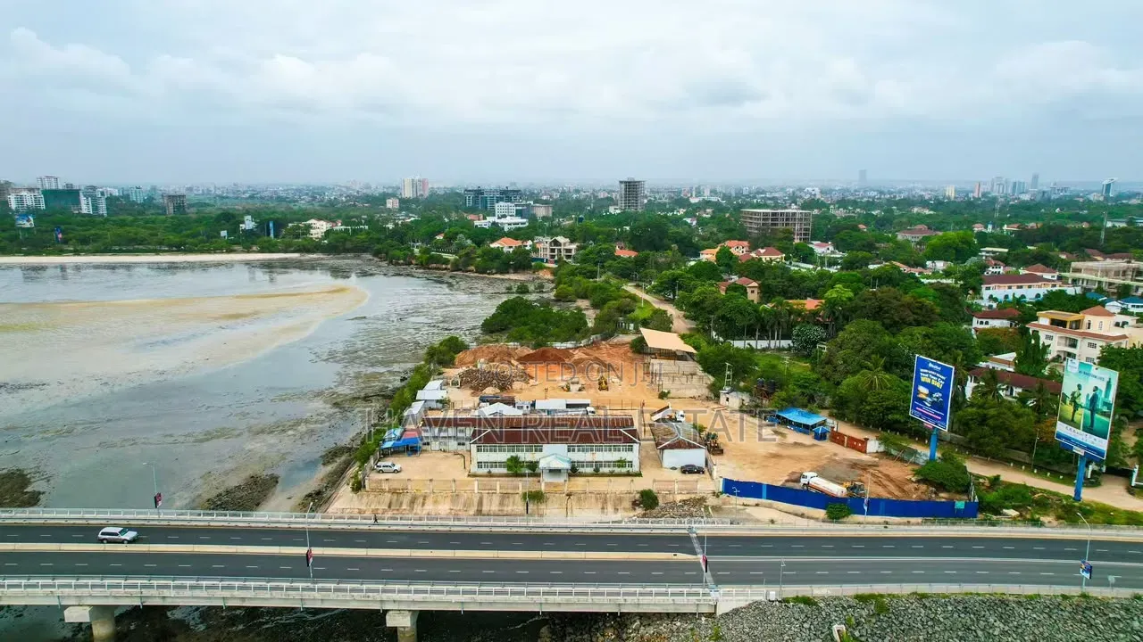 Beach Plot for Sale at Oyster Bay in Oyster Bay