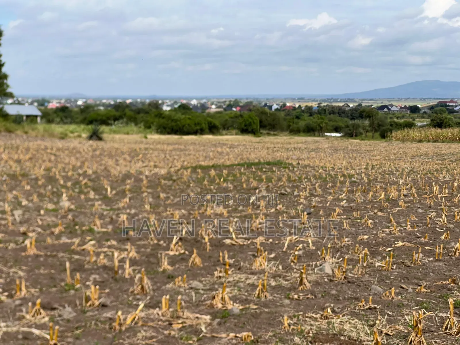 Commercial Plot Inayogusa Lami Inauzwa Moshi in Moshi Urban