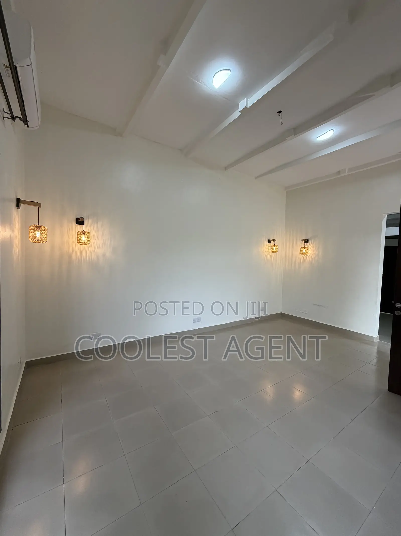 2bdrm House in Coolest Estate, Oyster Bay for rent in Oyster Bay