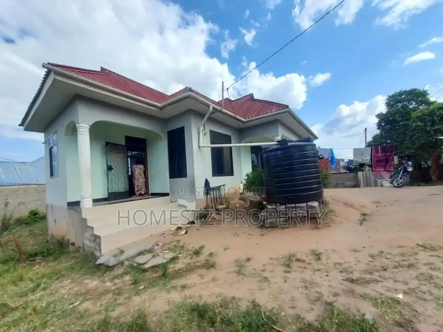 3bdrm House in Kwa Msuguri, Mbezi for sale in Mbezi