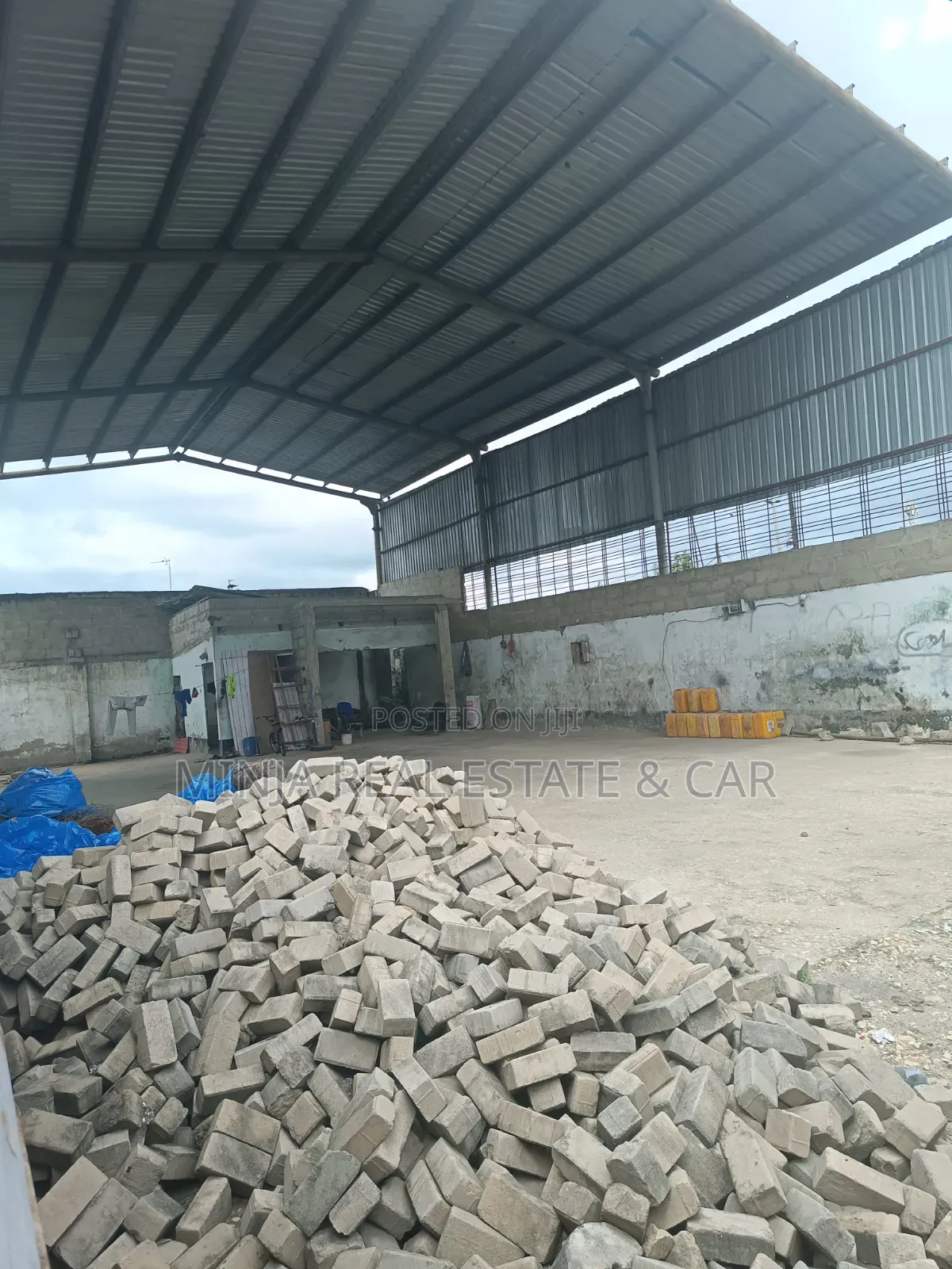 Warehouse for Rent Kinondoni B in Kinondoni