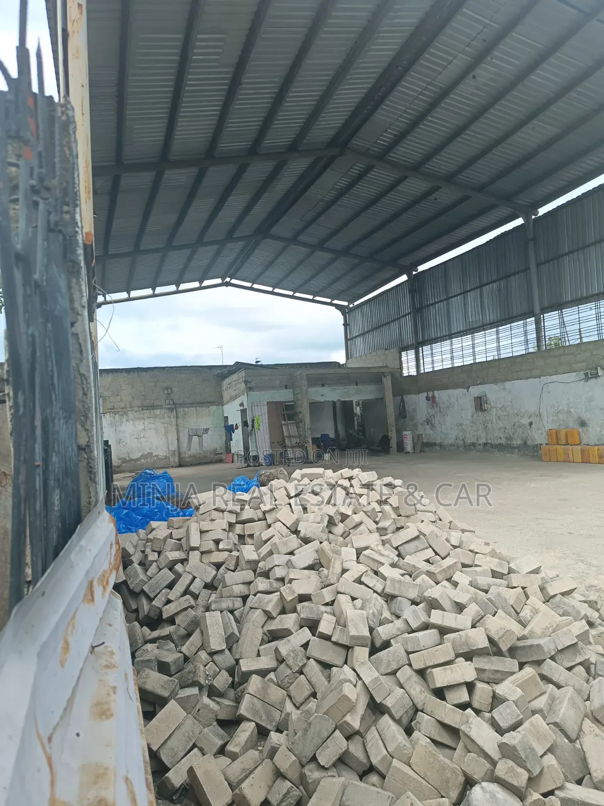 Warehouse for Rent Kinondoni B in Kinondoni