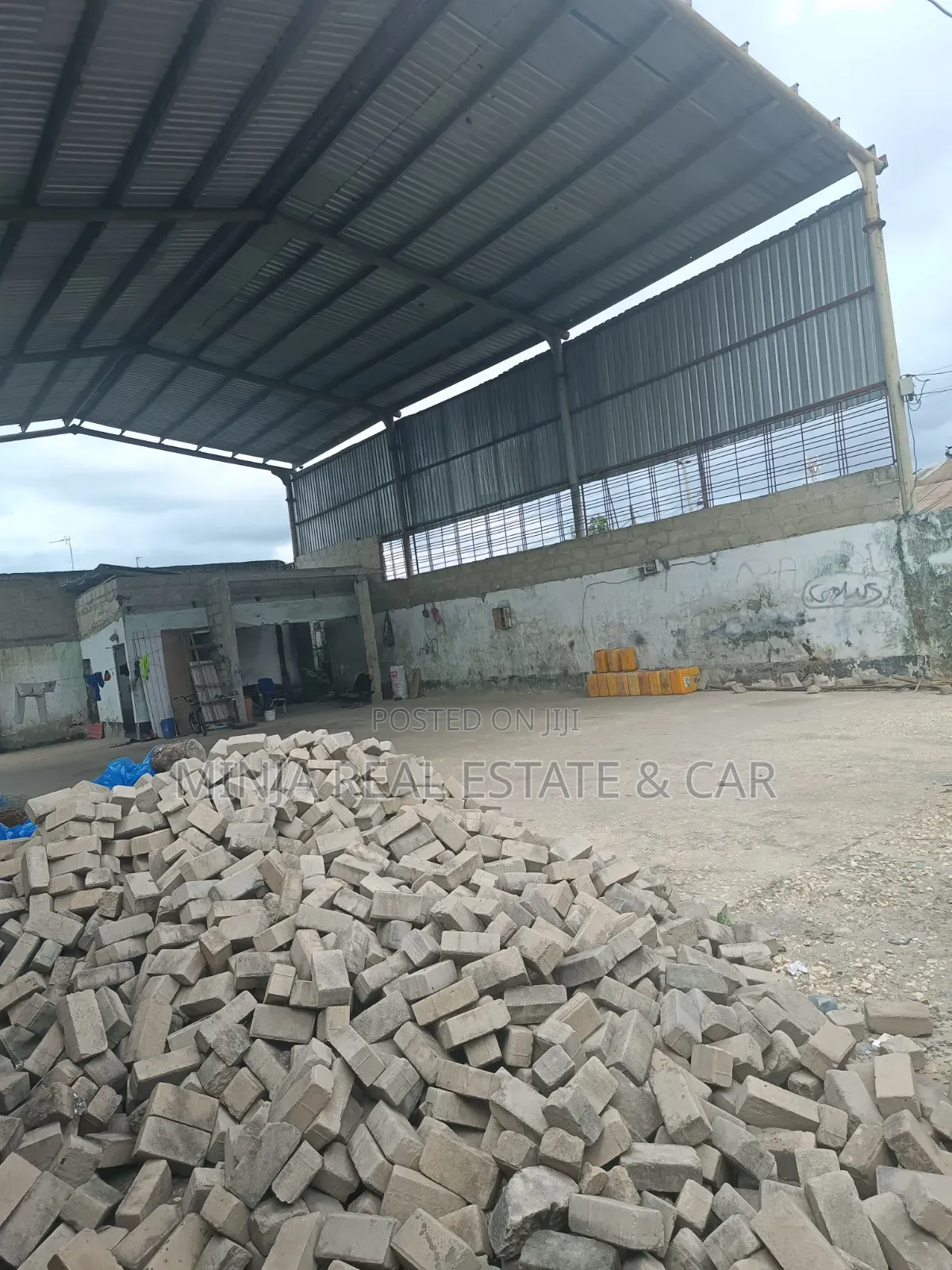 Warehouse for Rent Kinondoni B in Kinondoni