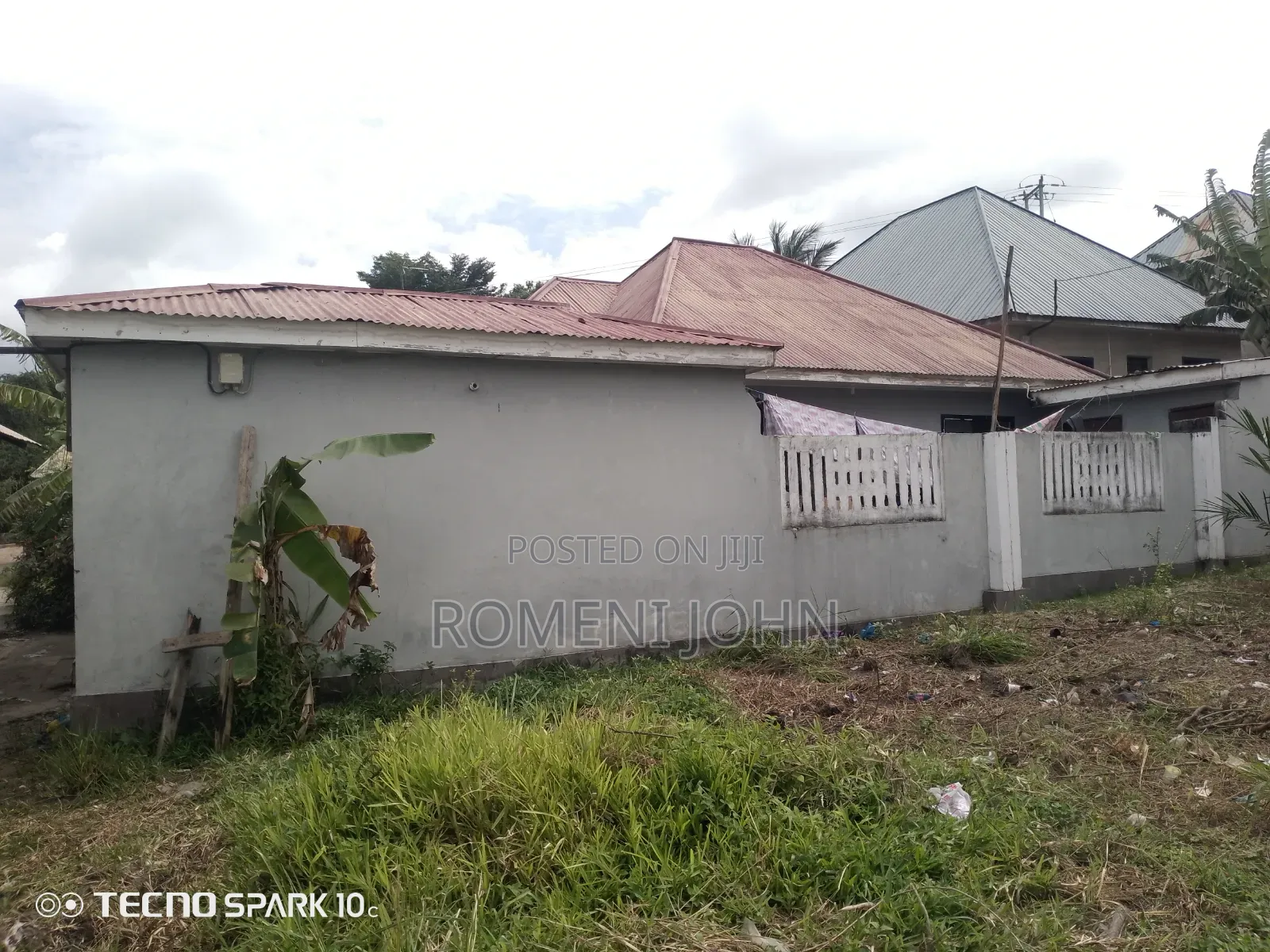 7bdrm Apartment in Tanzania Daresalaam., Ilala for sale in Ilala