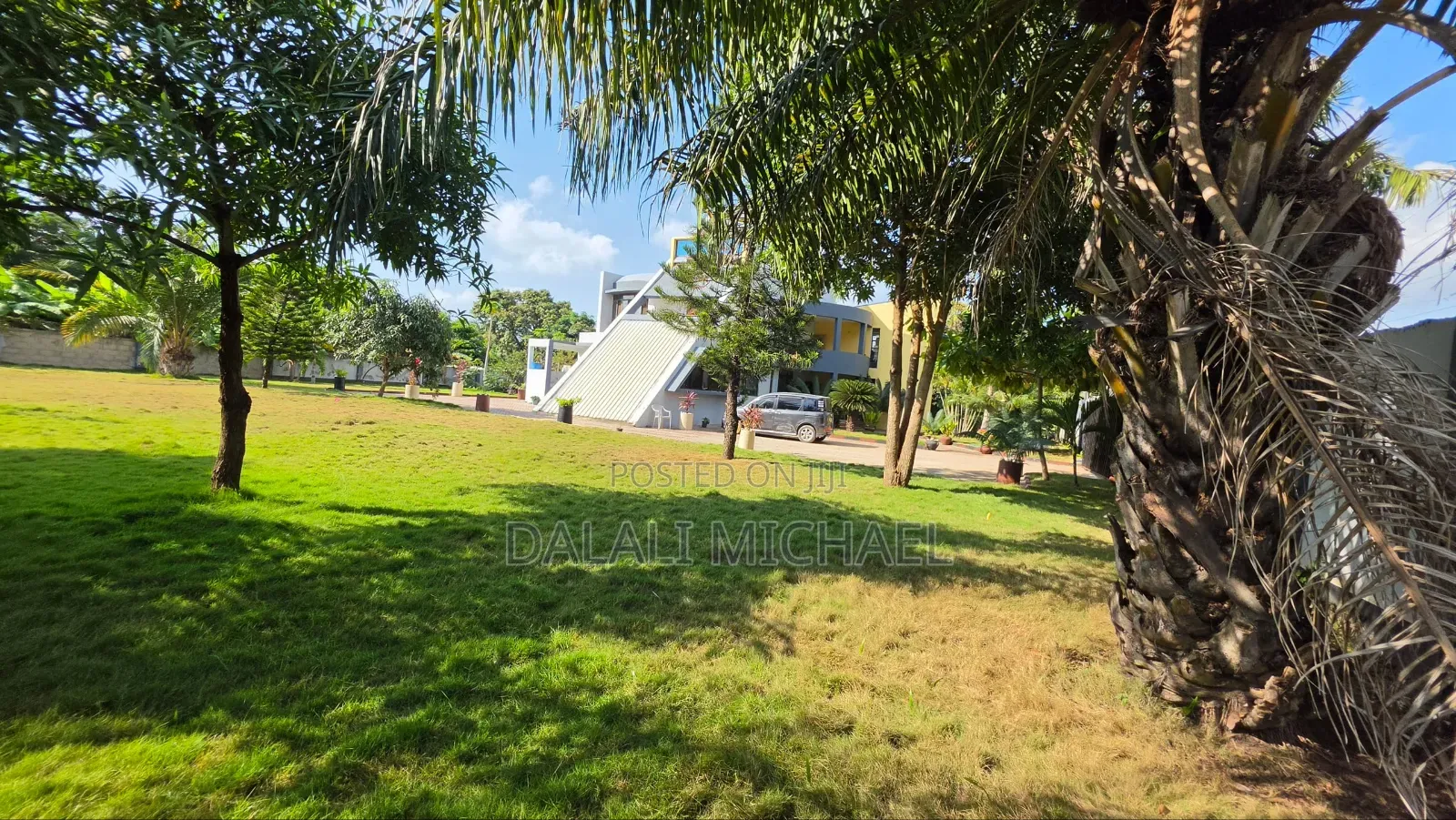 4bdrm House in Mbezibeach for sale in Mbezi Beach