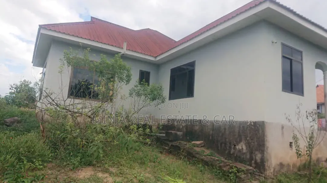 3bdrm House in Mbezi for sale in Mbezi