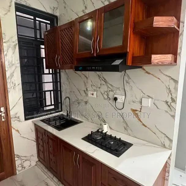 2bdrm Apartment in Kinondoni Leaders for rent in Kinondoni