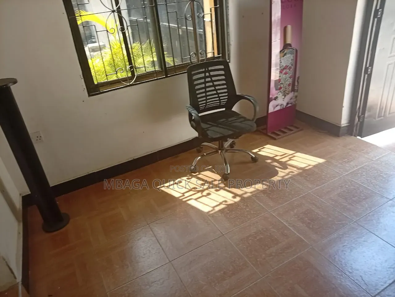 Reustaurent /Office Space Area for Rent Usd 1800pm Located in Masaki in Kinondoni