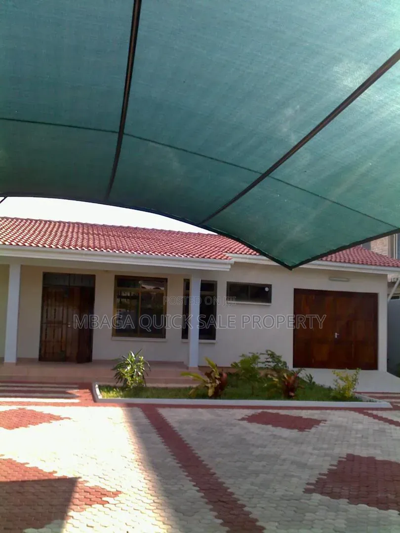 4bdrm House in Masaki, Kinondoni for rent in Kinondoni