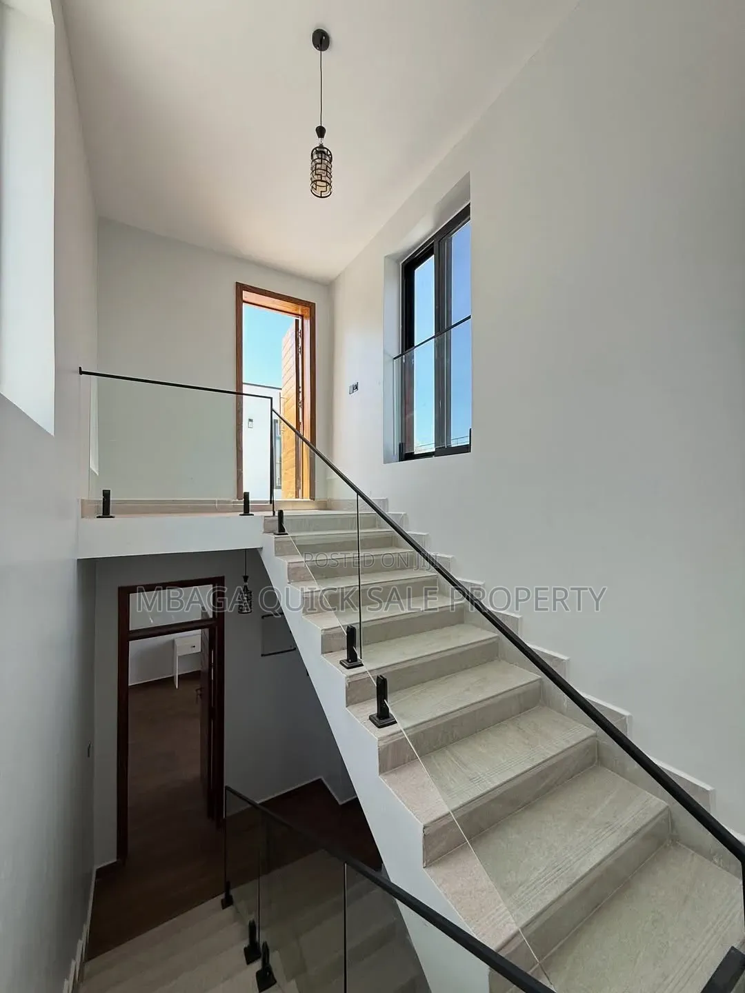 Furnished 4bdrm Apartment in Oyster Bay for rent in Oyster Bay