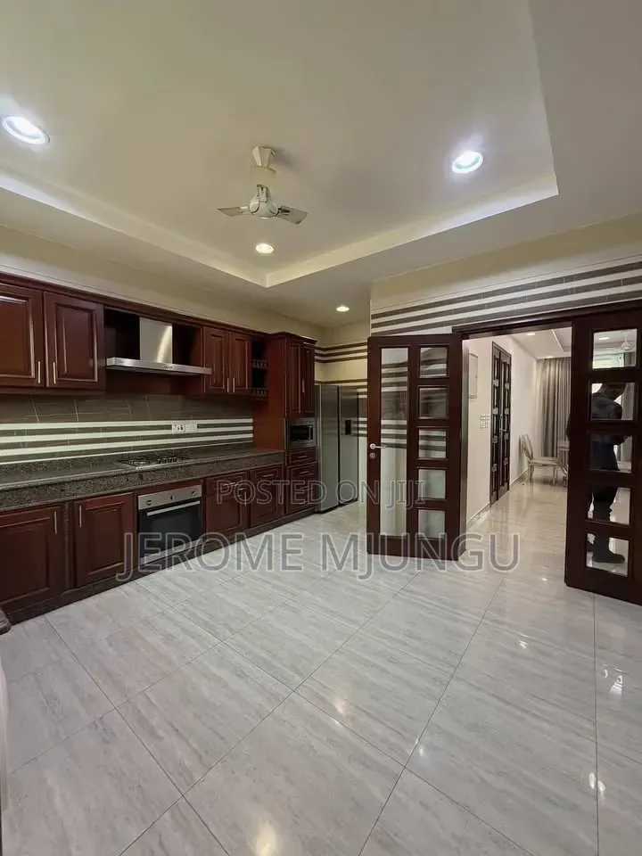 Furnished 3bdrm Apartment in Msasani for rent in Msasani