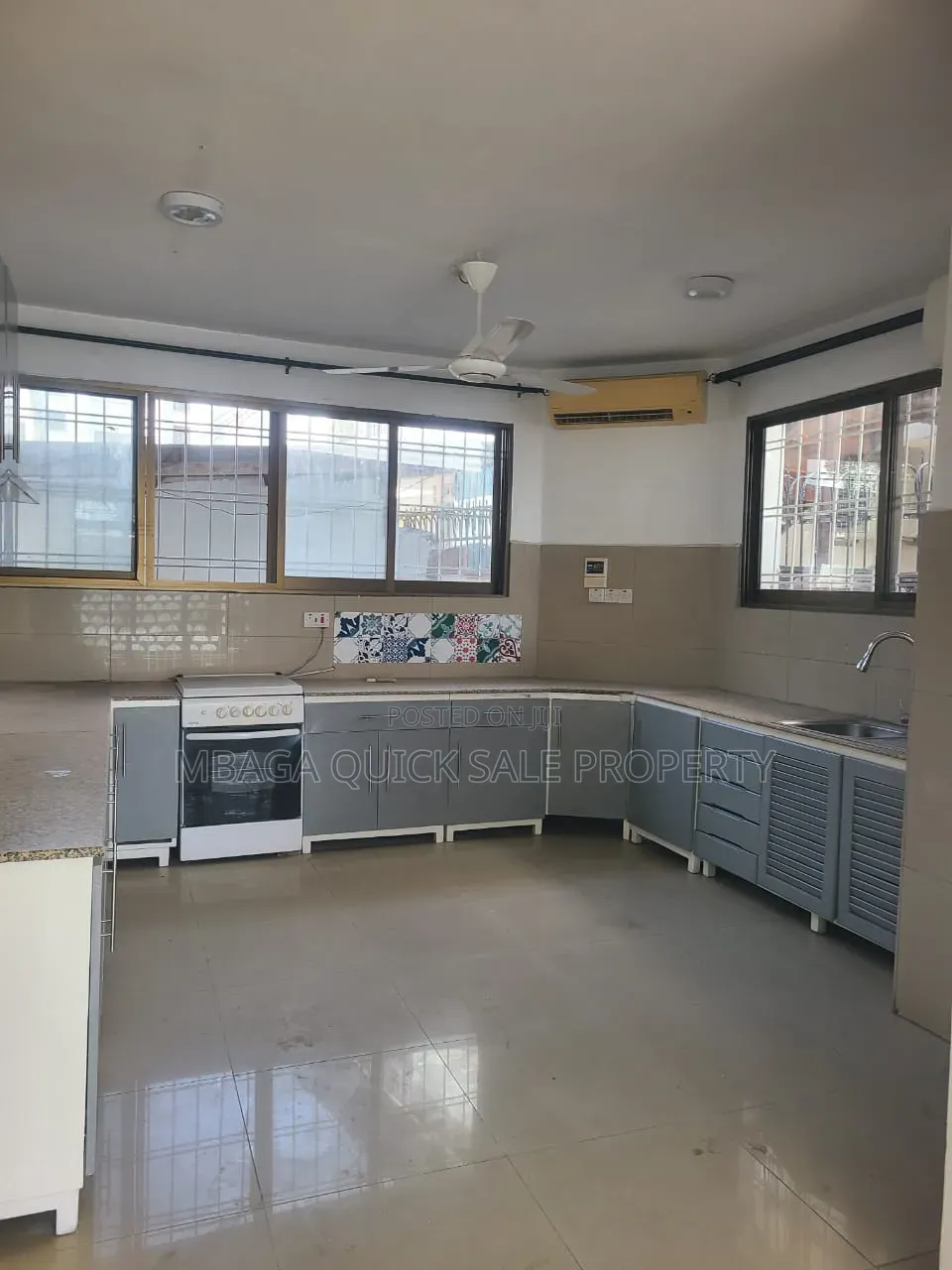 4bdrm House in Msasani, Kawe for rent in Kawe