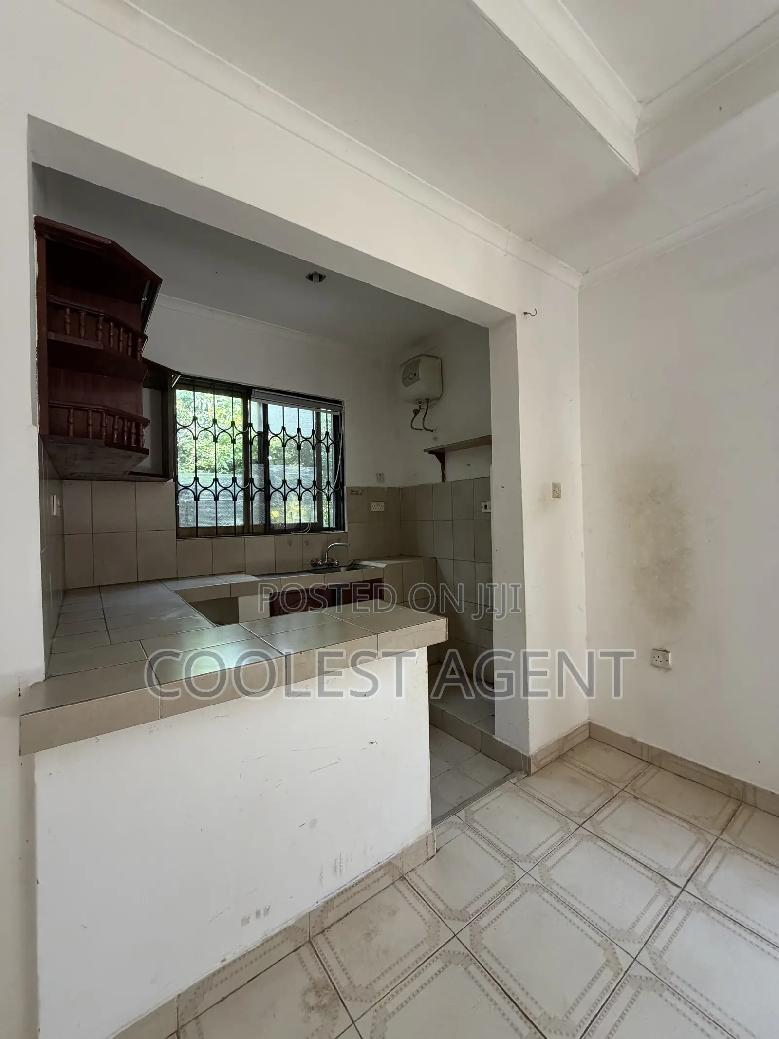 2bdrm House in Coolest Estate, Masaki for rent in Masaki