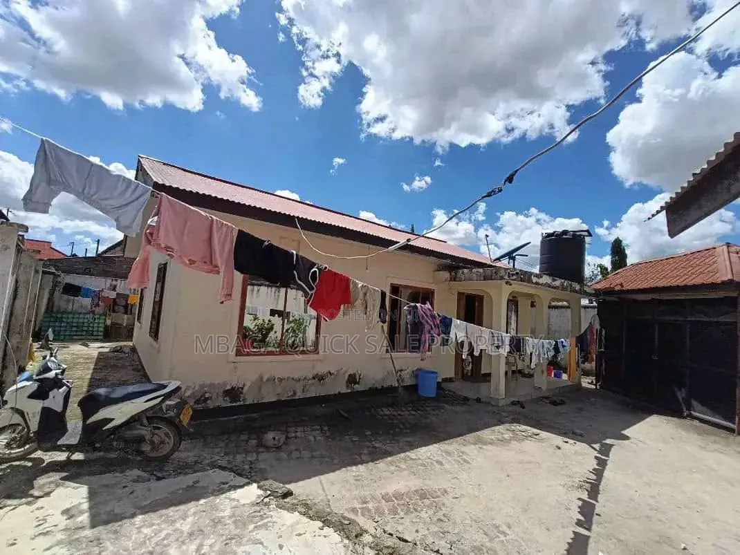 3bdrm House in Buza, Temeke for sale in Temeke