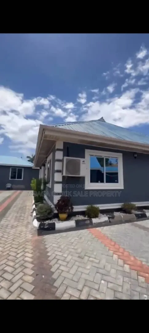 3bdrm House in Mbezi Beach Juliana for rent in Mbezi Beach