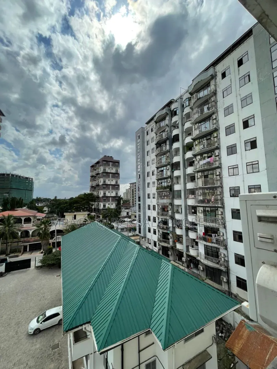 Furnished 4bdrm Apartment in Upanga West for rent in Upanga West