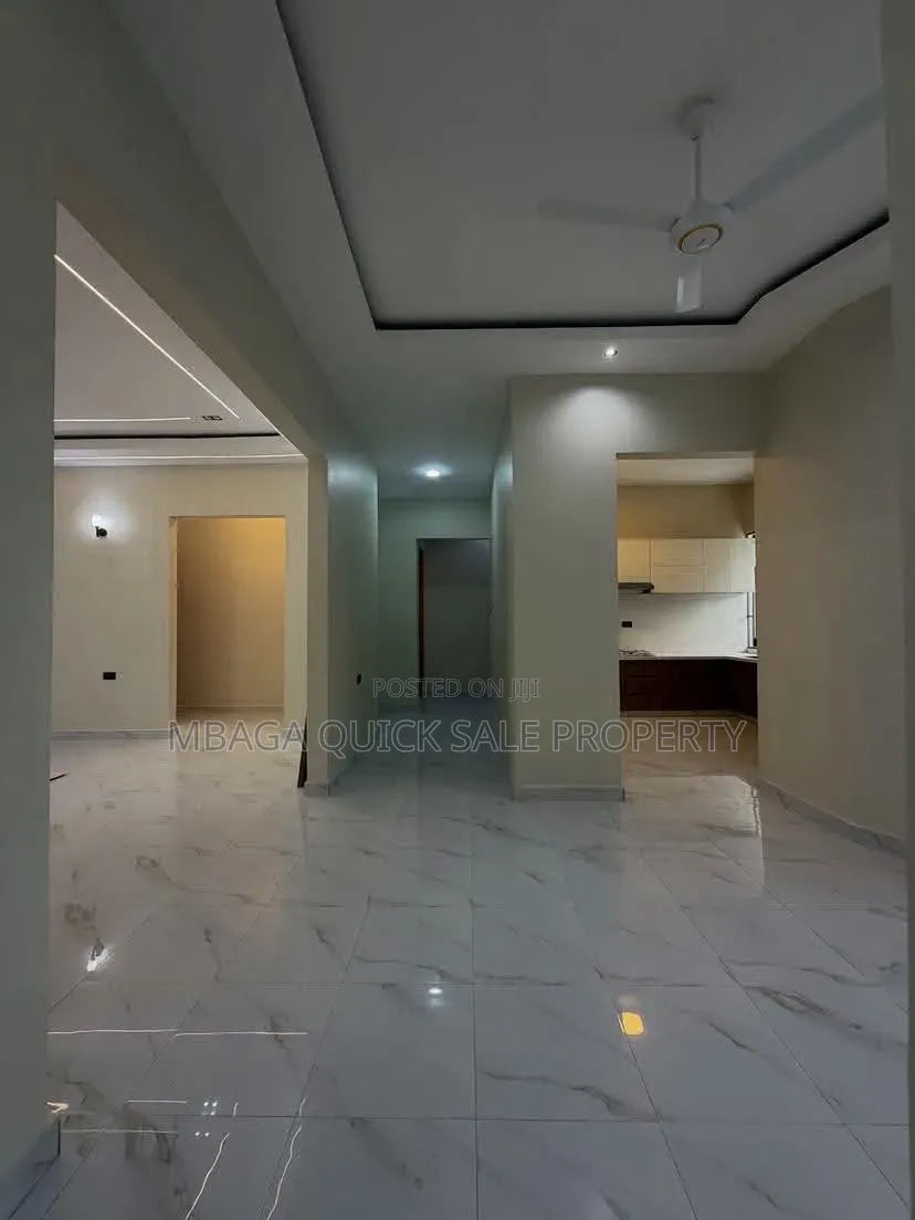 3bdrm House in Goba Lastanza for sale in Goba