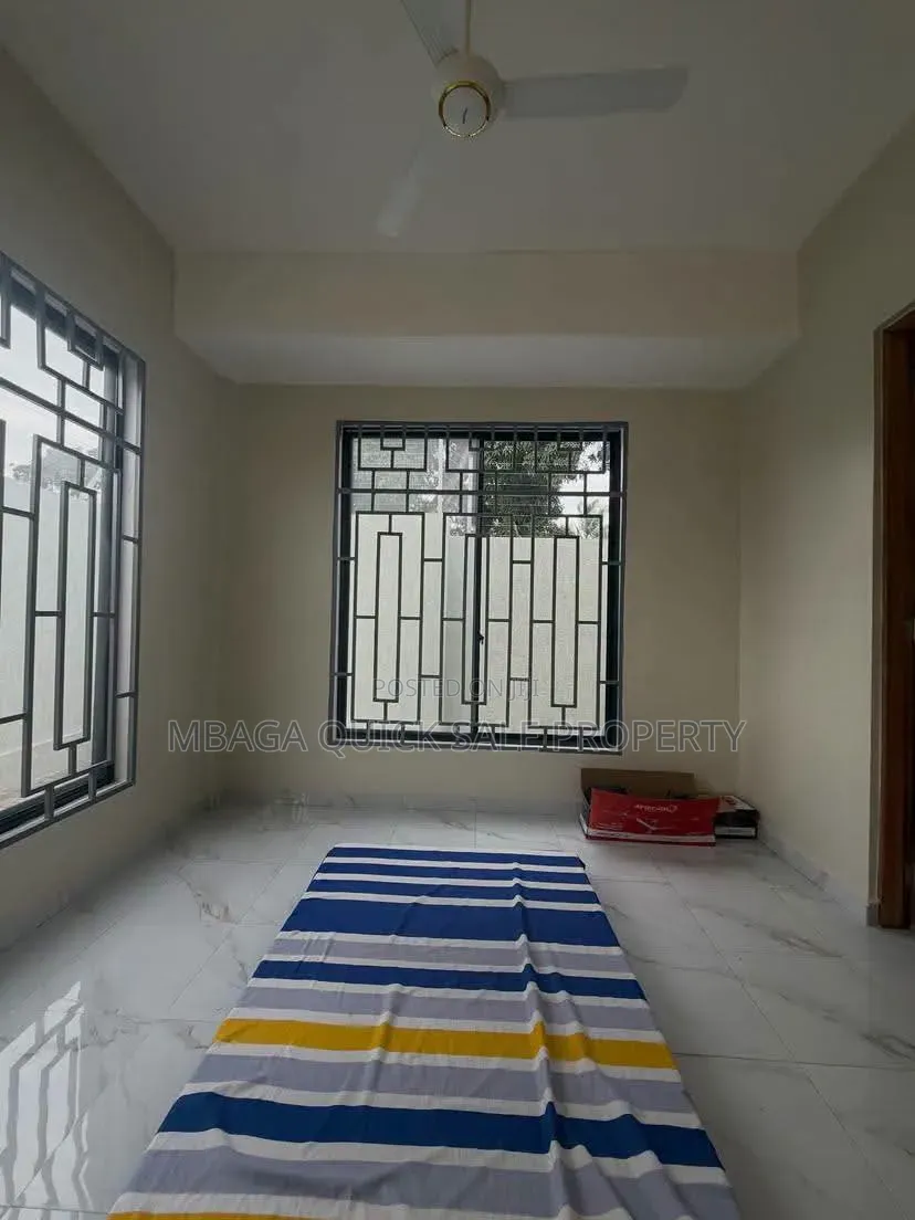 3bdrm House in Goba Lastanza for sale in Goba