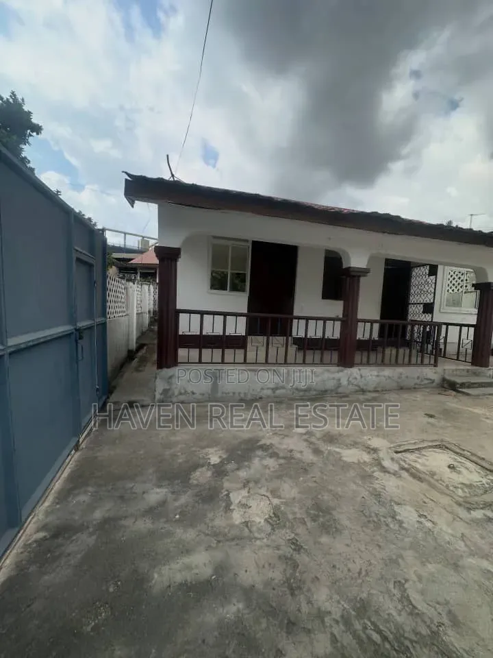 3bdrm House in Mikocheni for rent in Mikocheni