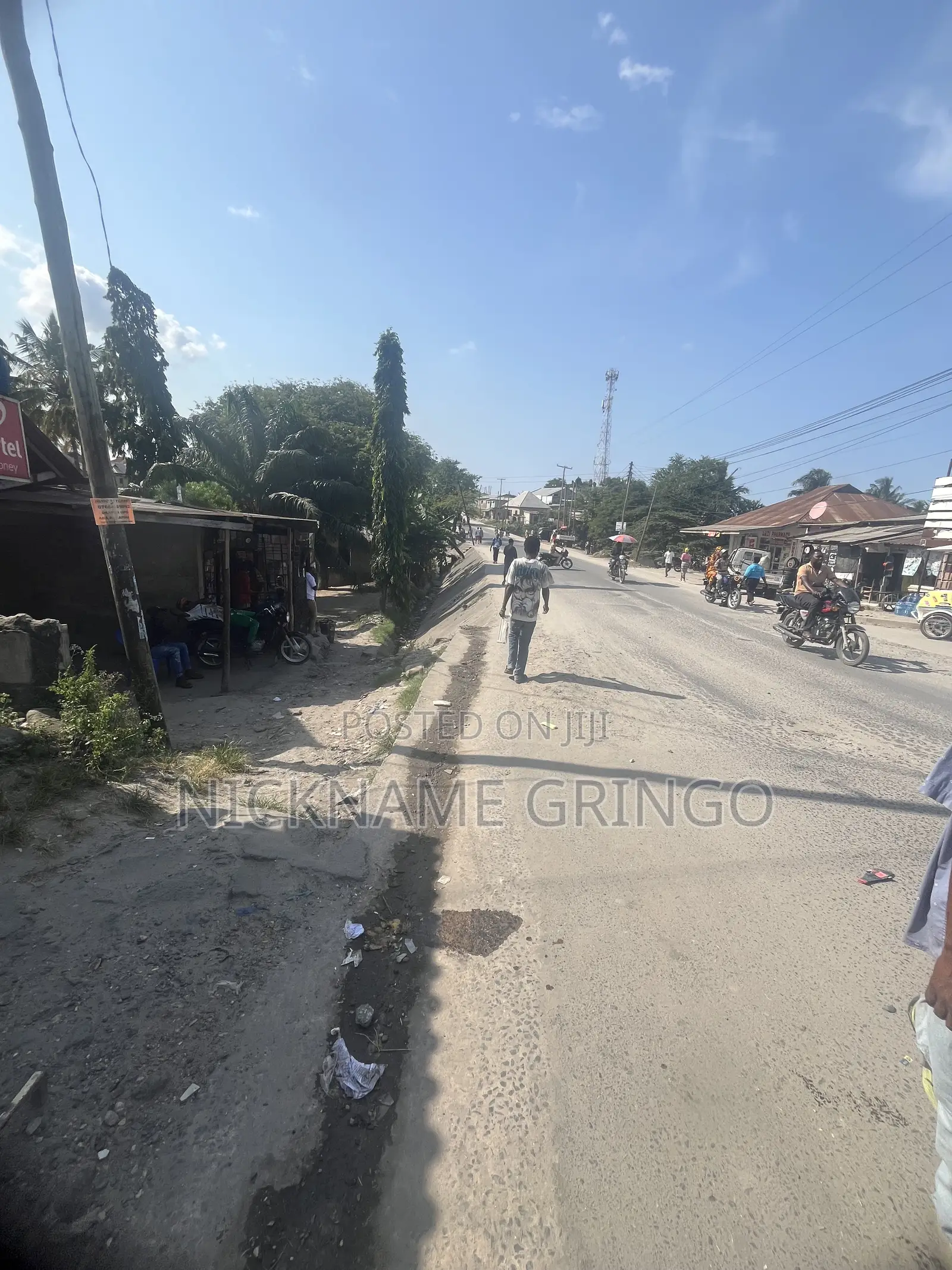 7bdrm House in Mabibo Luhanga for sale in Mabibo