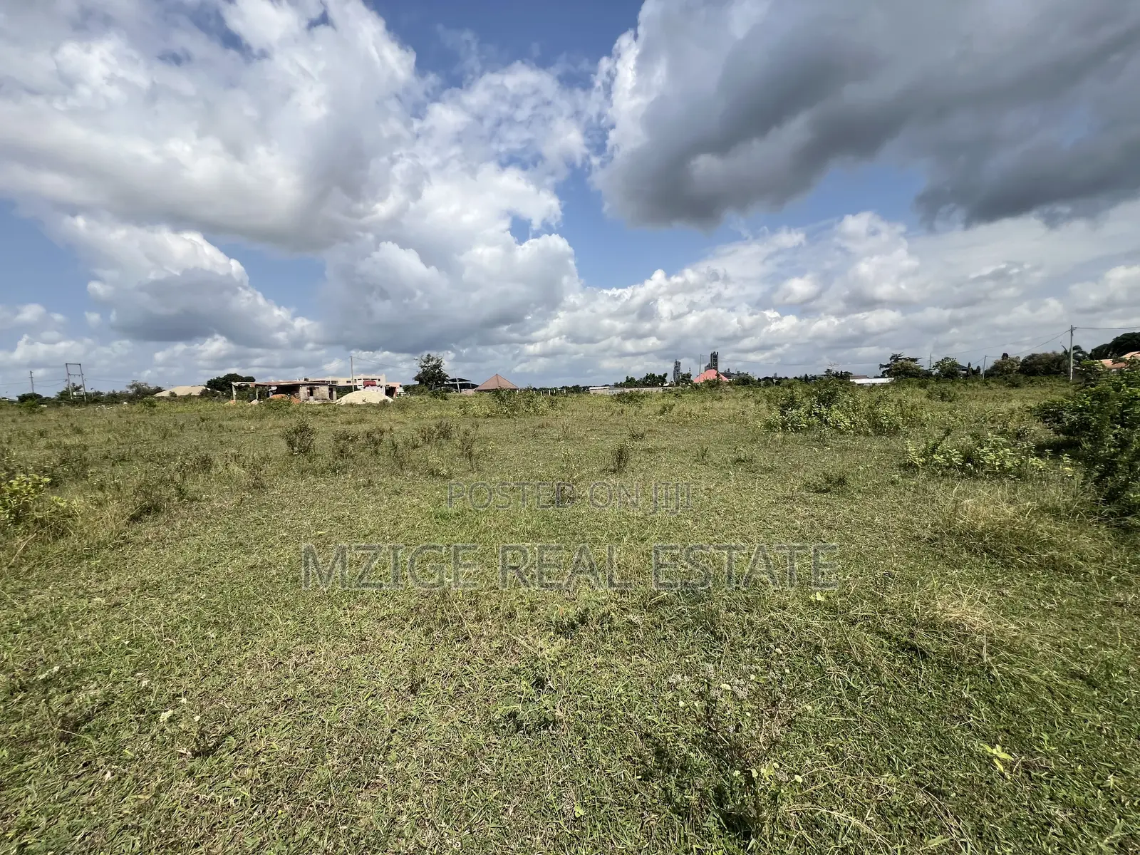 Premium Commercial Corner Plot for Sale in Kange, Tanga! in Central