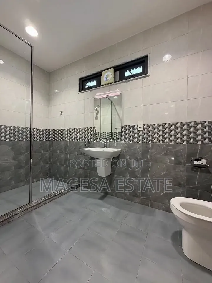 Furnished 3bdrm Apartment in Msasani for rent in Msasani