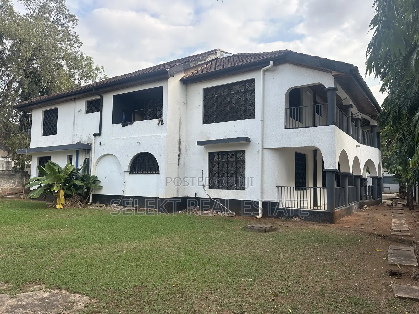 7bdrm House in Mikocheni for rent in Mikocheni