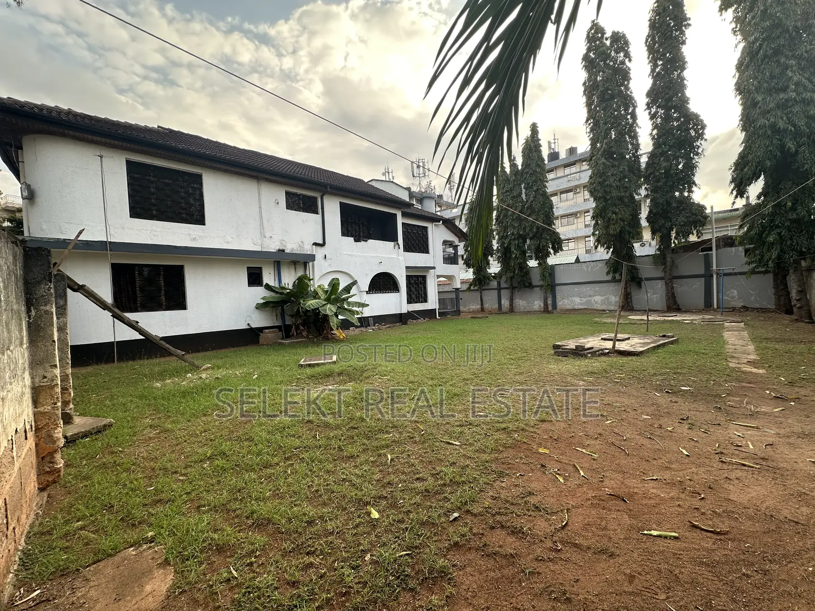 7bdrm House in Mikocheni for rent in Mikocheni