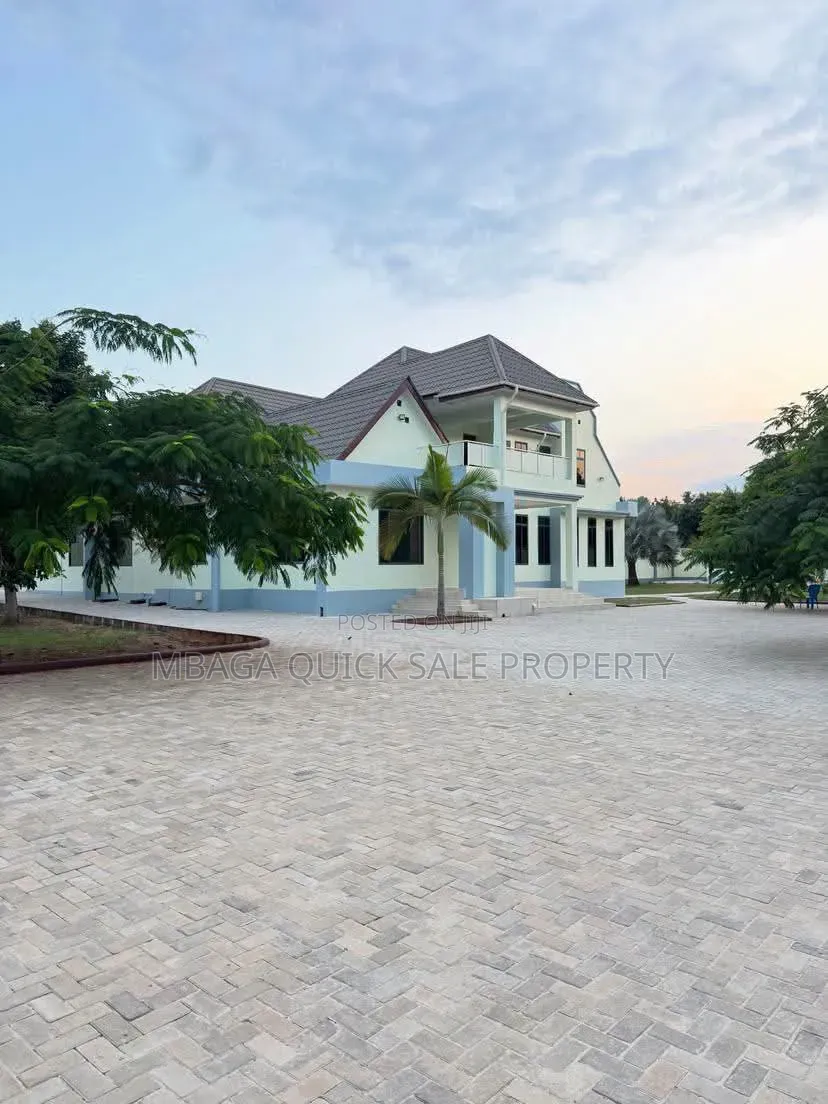 Furnished 6bdrm House in Ununio, Bunju for rent in Bunju