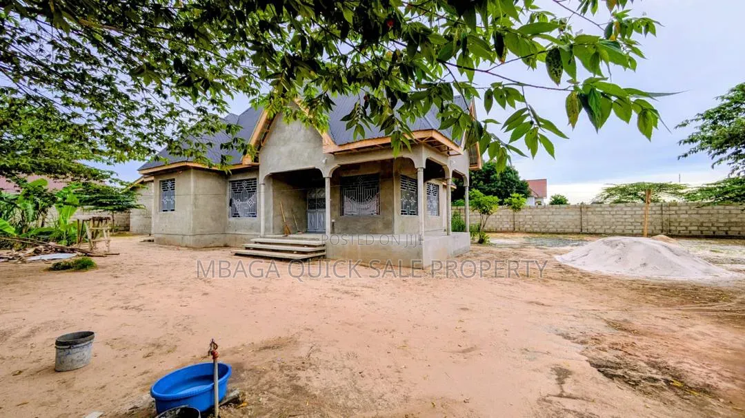 3bdrm House in Mlingoti Magharibi (West) for sale in Mlingoti Magharibi (West)
