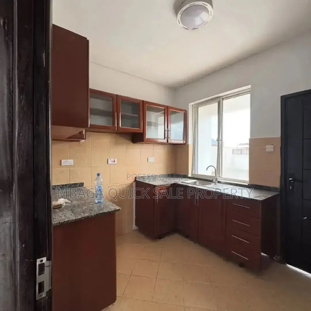 3bdrm House in Goba for sale in Goba