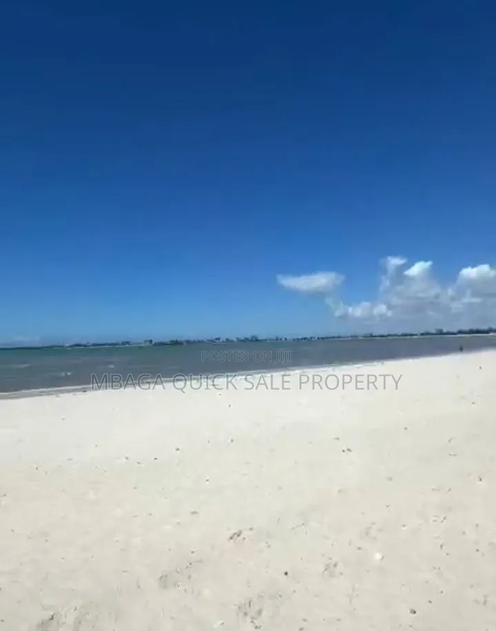 Prime Area Plot SQM 5050 for Sale Usd 3,500,000 Located in Kawe Beach in Kawe
