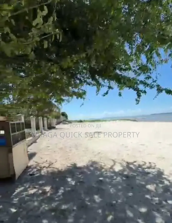 Prime Area Plot SQM 5050 for Sale Usd 3,500,000 Located in Kawe Beach in Kawe